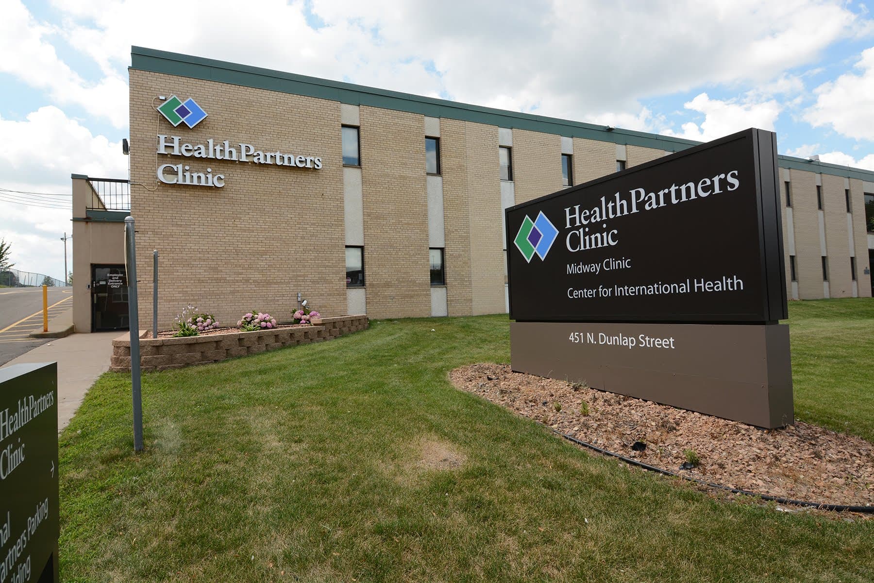 HealthPartners Clinic St. Paul Midway - Doctor in St Paul, MN