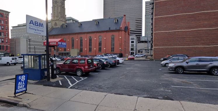 207 East 7th Street Parking Lot - Park ABM - Parking in Cincinnati, OH