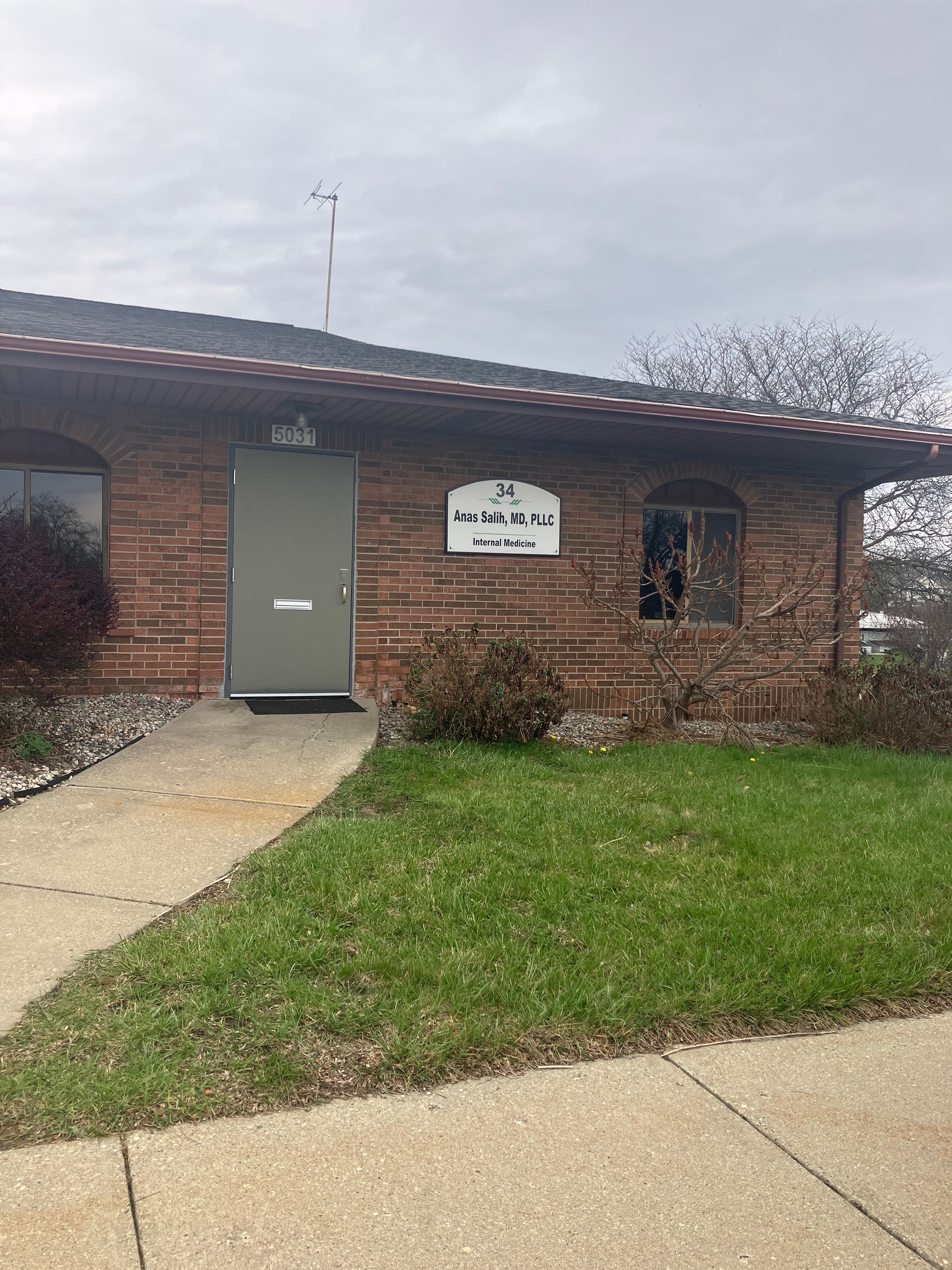 Anas Salih MD PLLC - Doctor in Flint, MI