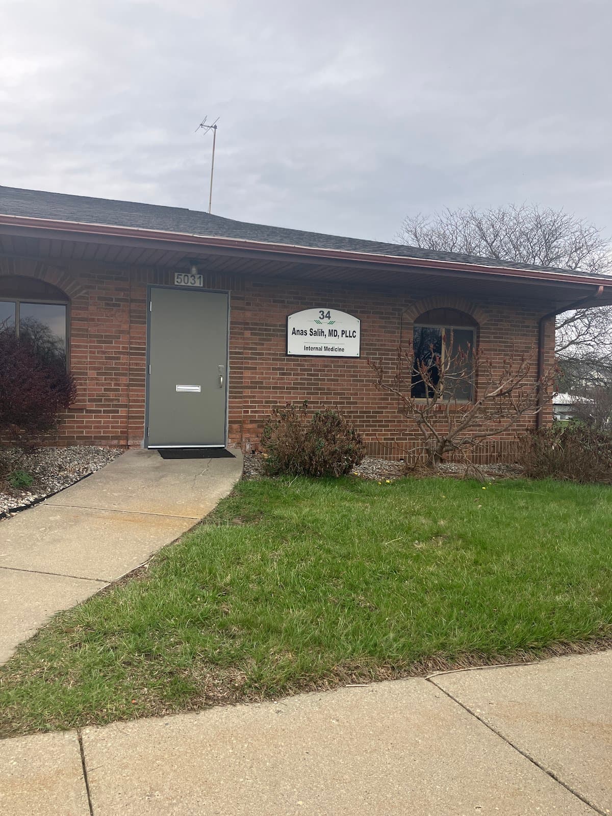 Anas Salih MD PLLC - Doctor in Flint, MI