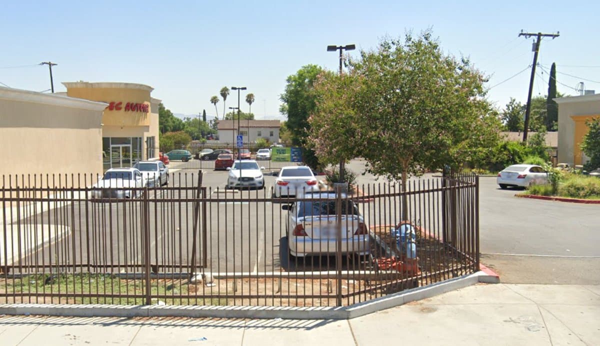 Neighbor Monthly Parking - Parking in San Bernardino, CA