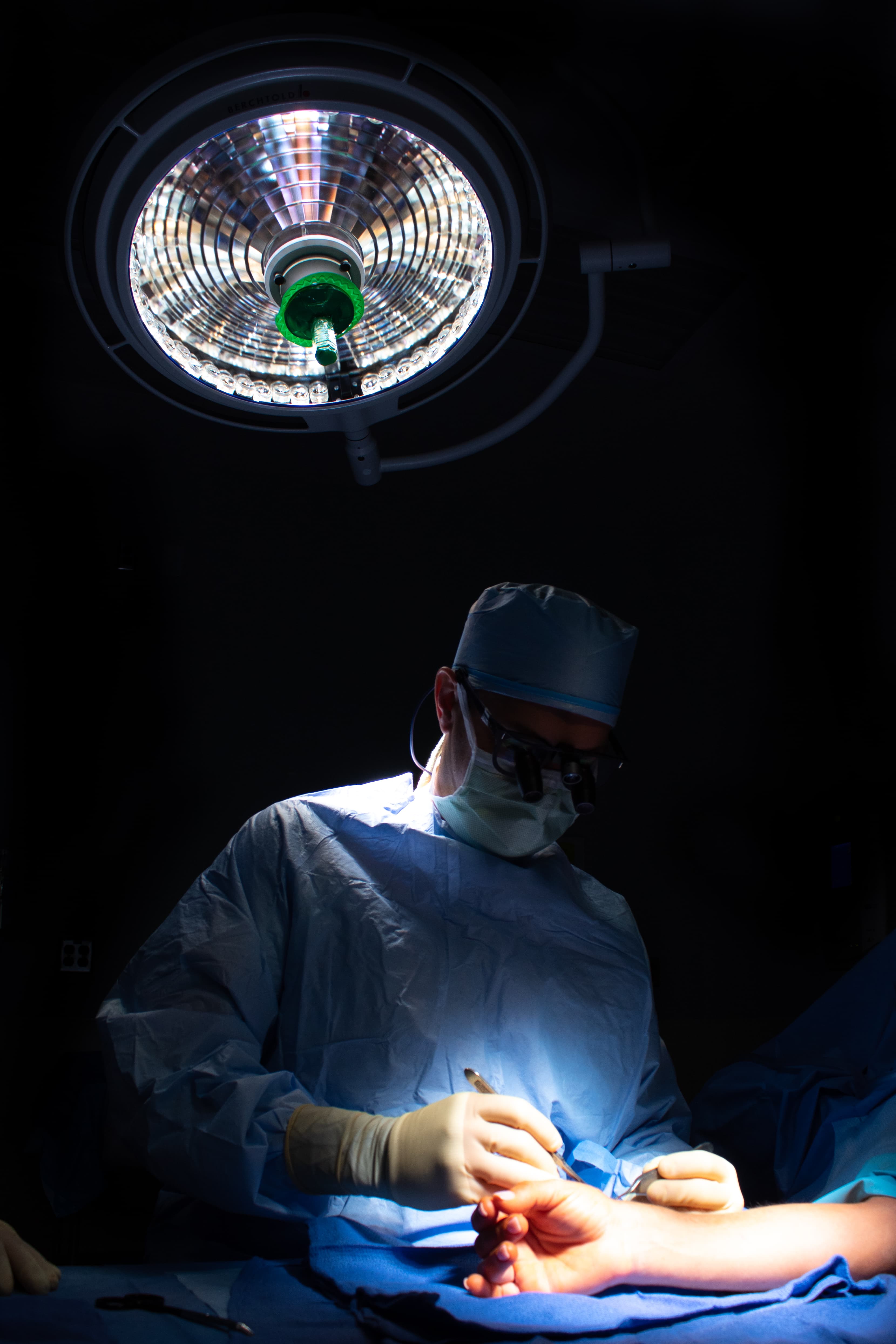 Dr. Samuel Crosby, Orthopedic Surgery of the Hand and Upper Extremity - Doctor in Nashville, TN