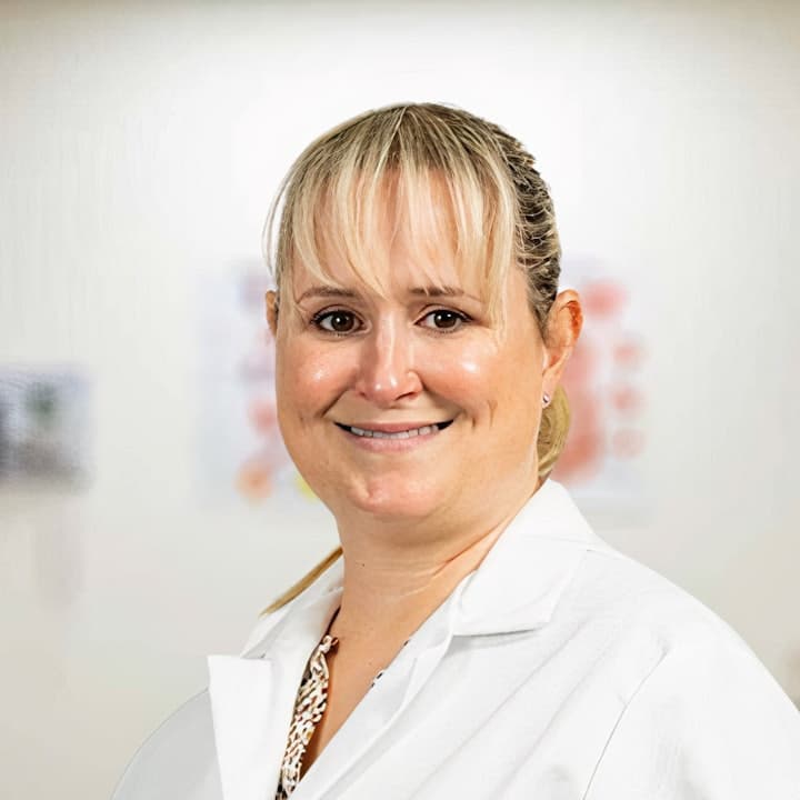 Jana Robinson, MD - Doctor in Memphis, TN