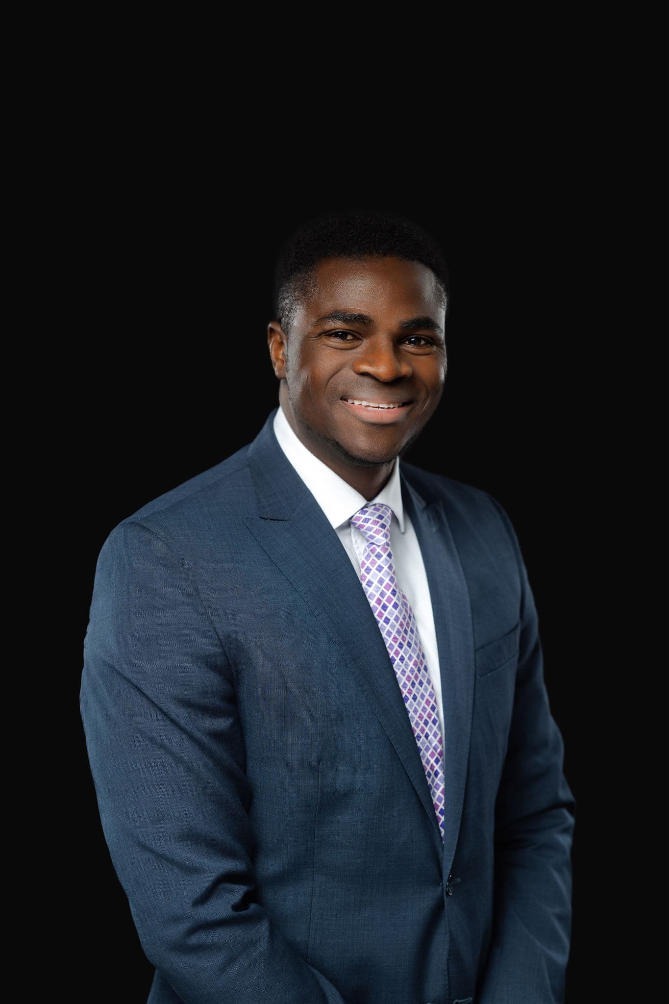Kamal Aderibigbe, M.D. - Iowa Ortho Des Moines - Doctor in Des Moines, IA