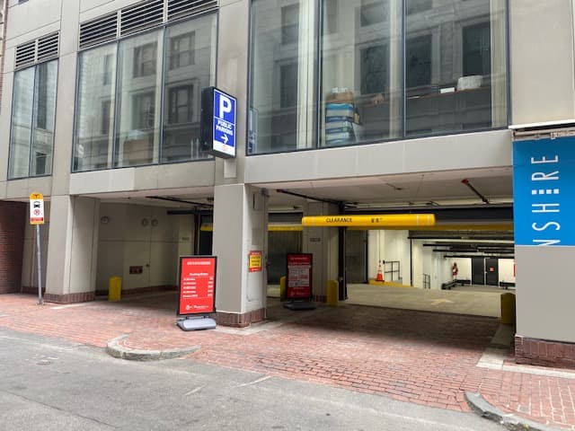 Metropolis - Parking in Boston, MA