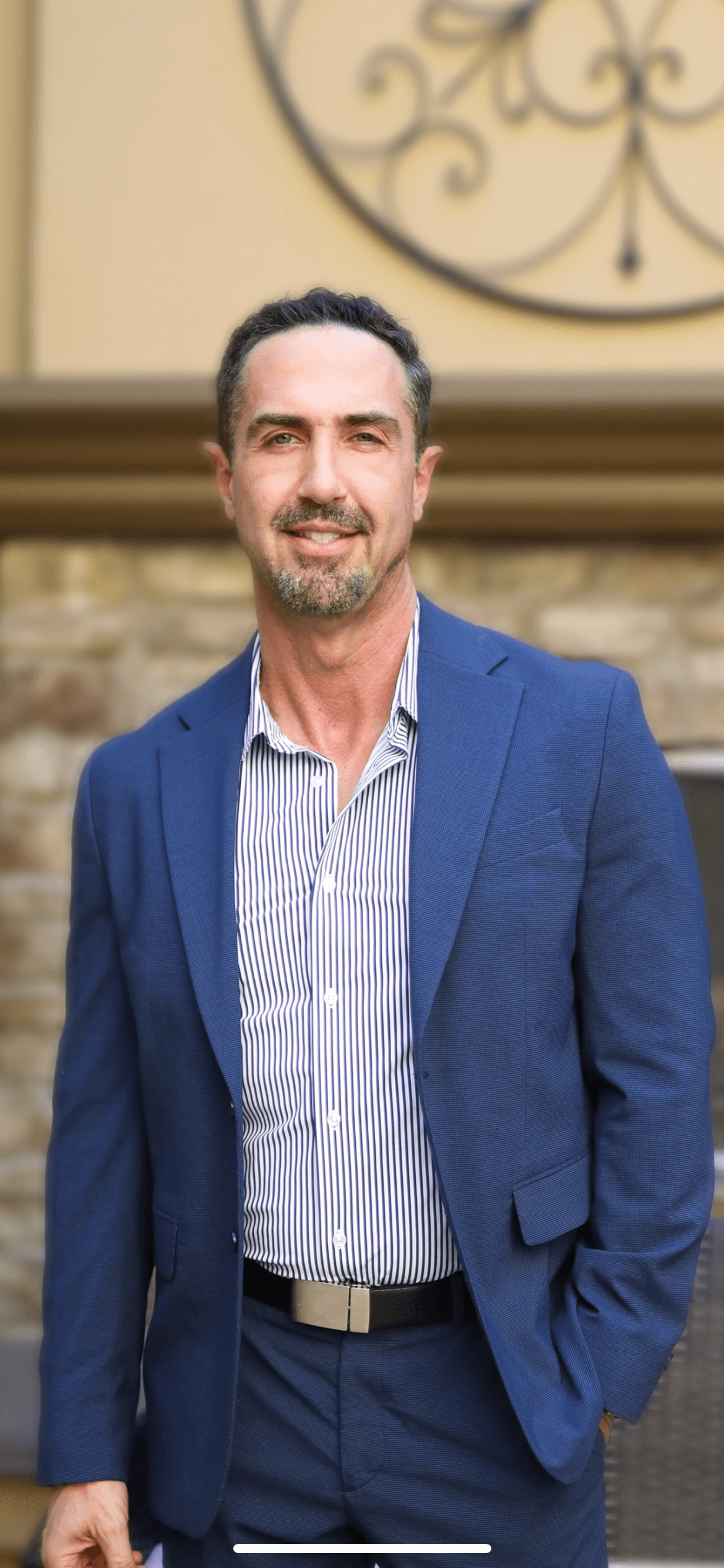 (805)DENTISTRY - Dr. Dar Radfar and Associates - Doctor in Thousand Oaks, CA