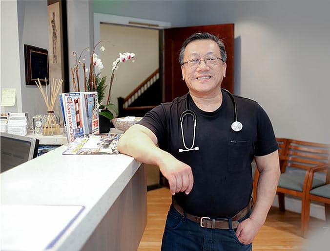 Traveler Medical Group, Dr. Jim Y. Savage, MD - Doctor in San Francisco, CA