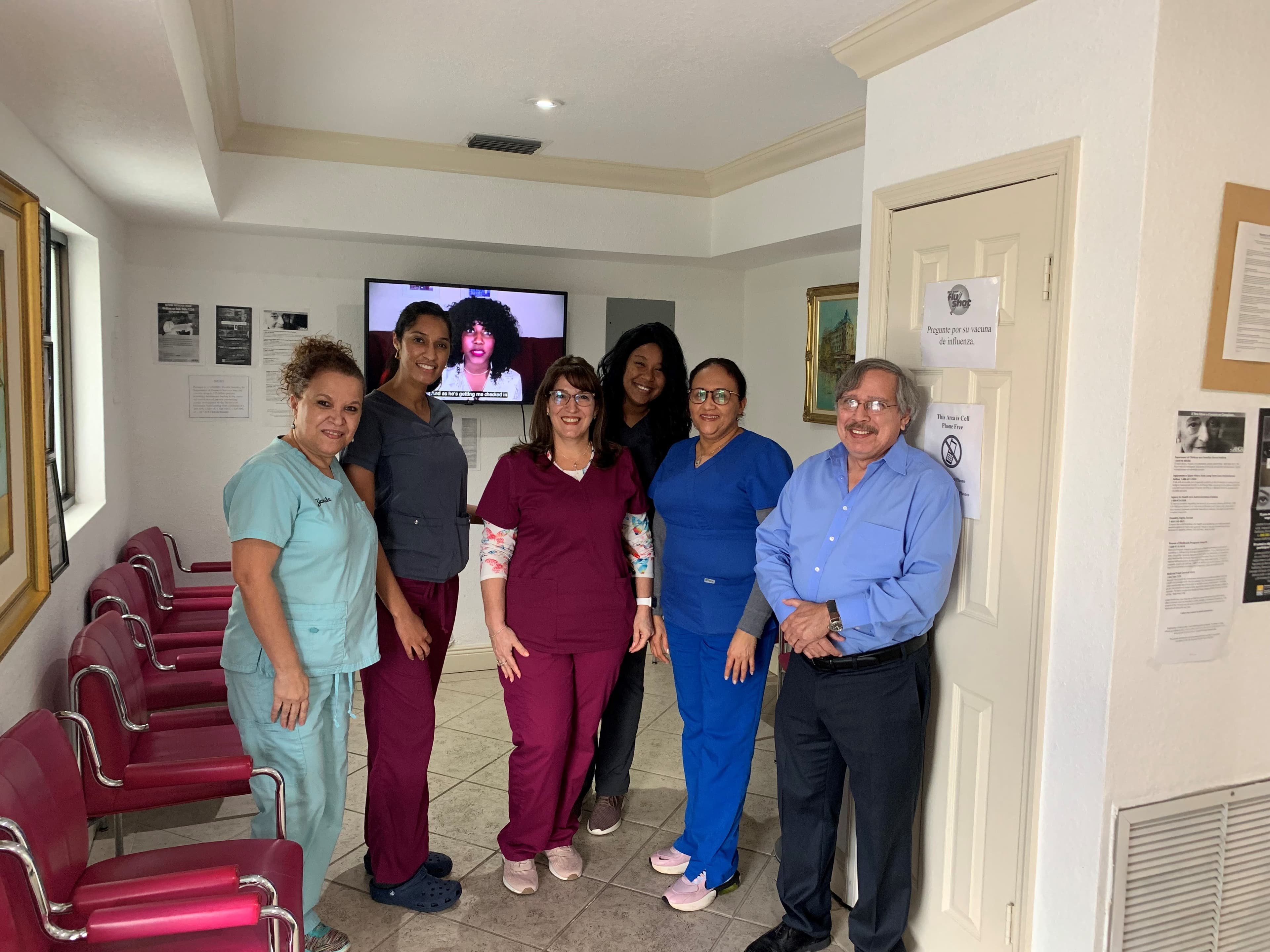 MaxHealth Primary Care - Doctor in Hialeah, FL