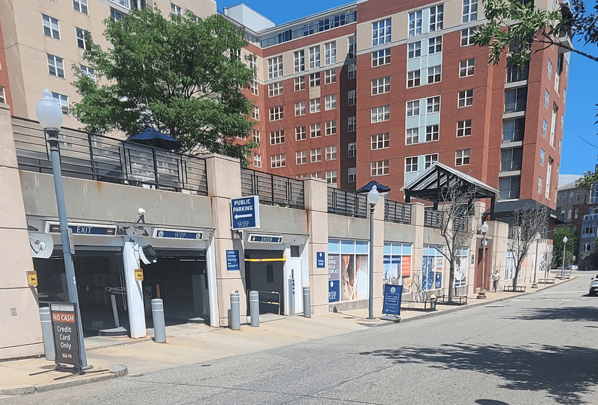 Metropolis - Parking in Providence, RI