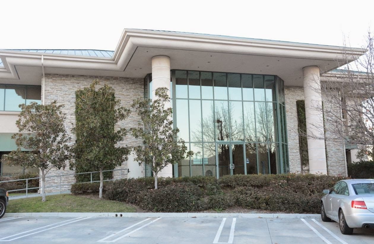 Dr. Eli T. Ziv, Valley Hand & Orthopaedic - Doctor in Thousand Oaks, CA