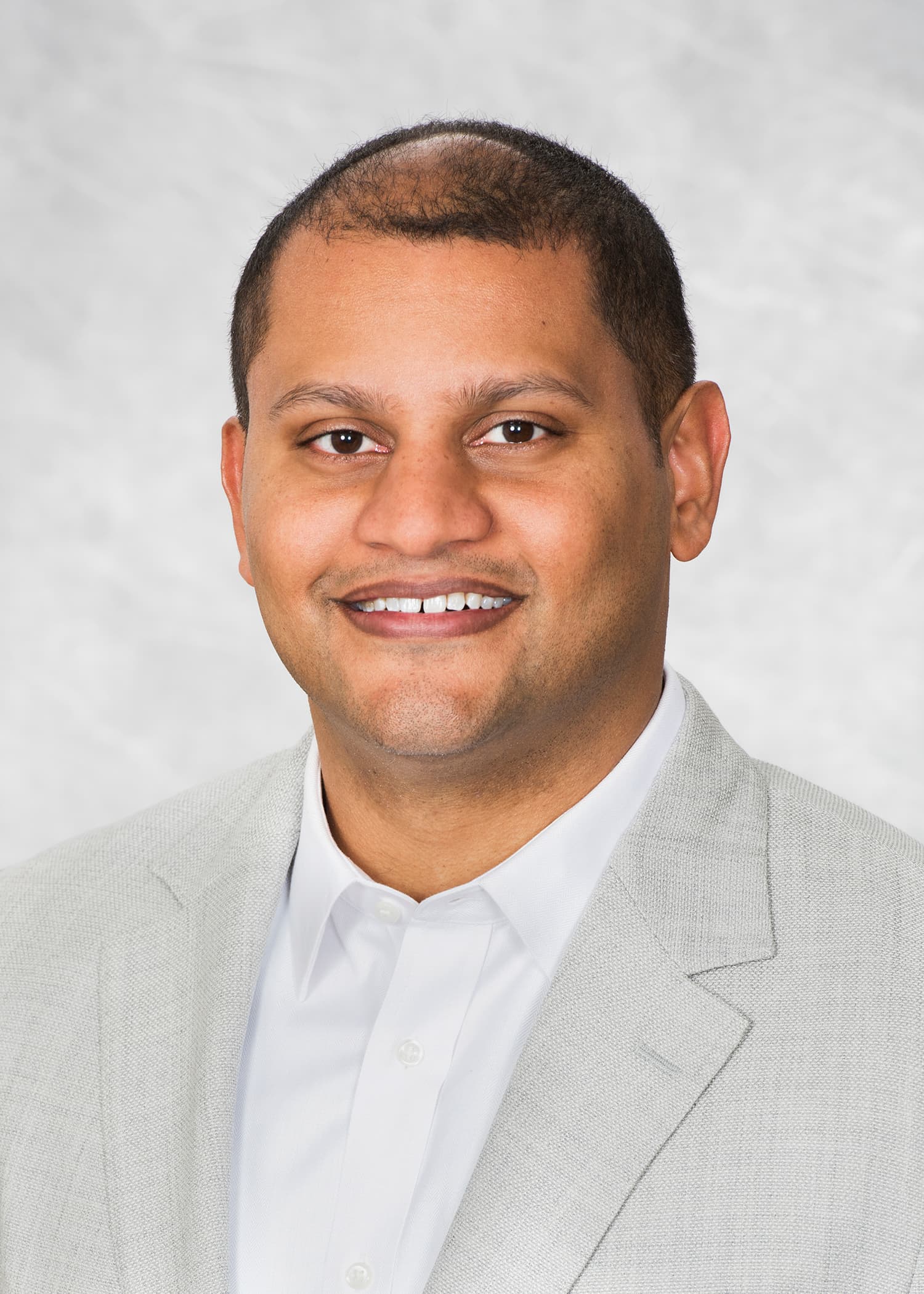 George Roy, MD - Doctor in Tempe, AZ