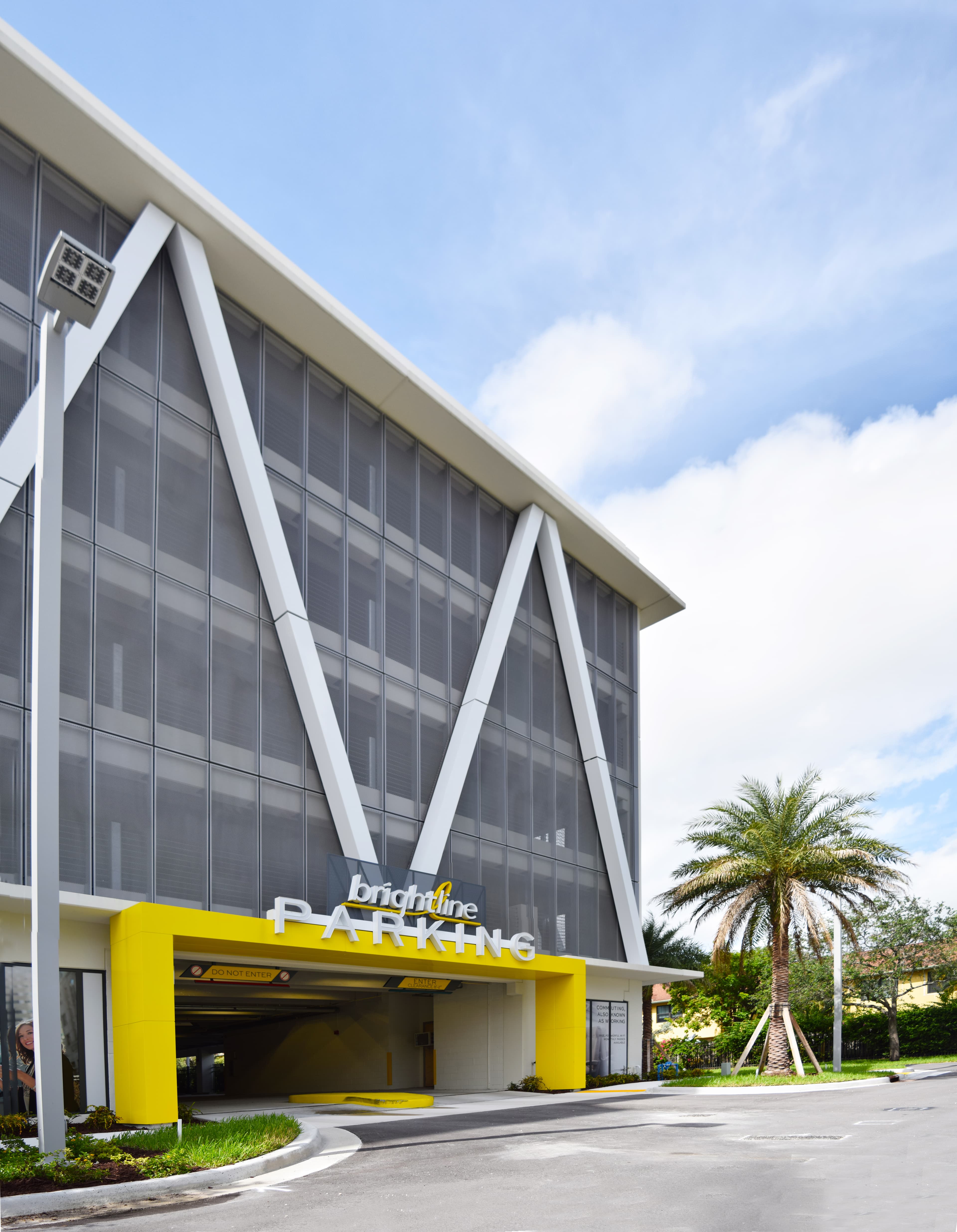 Brightline Fort Lauderdale Parking Garage - Parking in Fort Lauderdale, FL