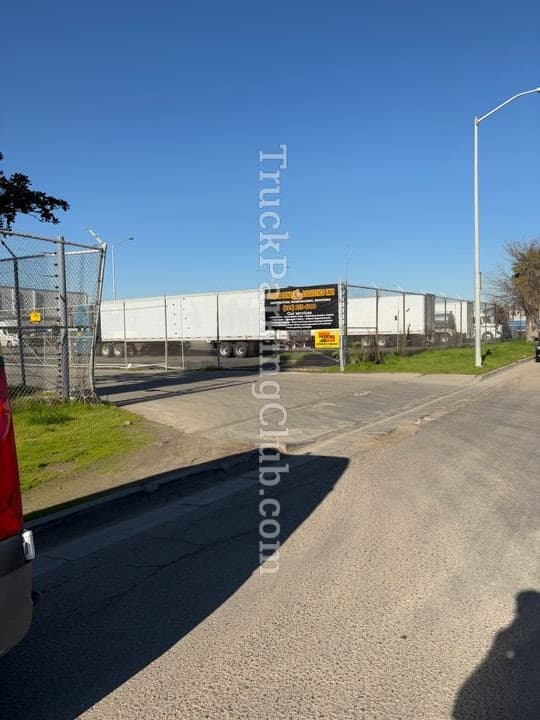 Truck Parking Club - Parking in Stockton, CA