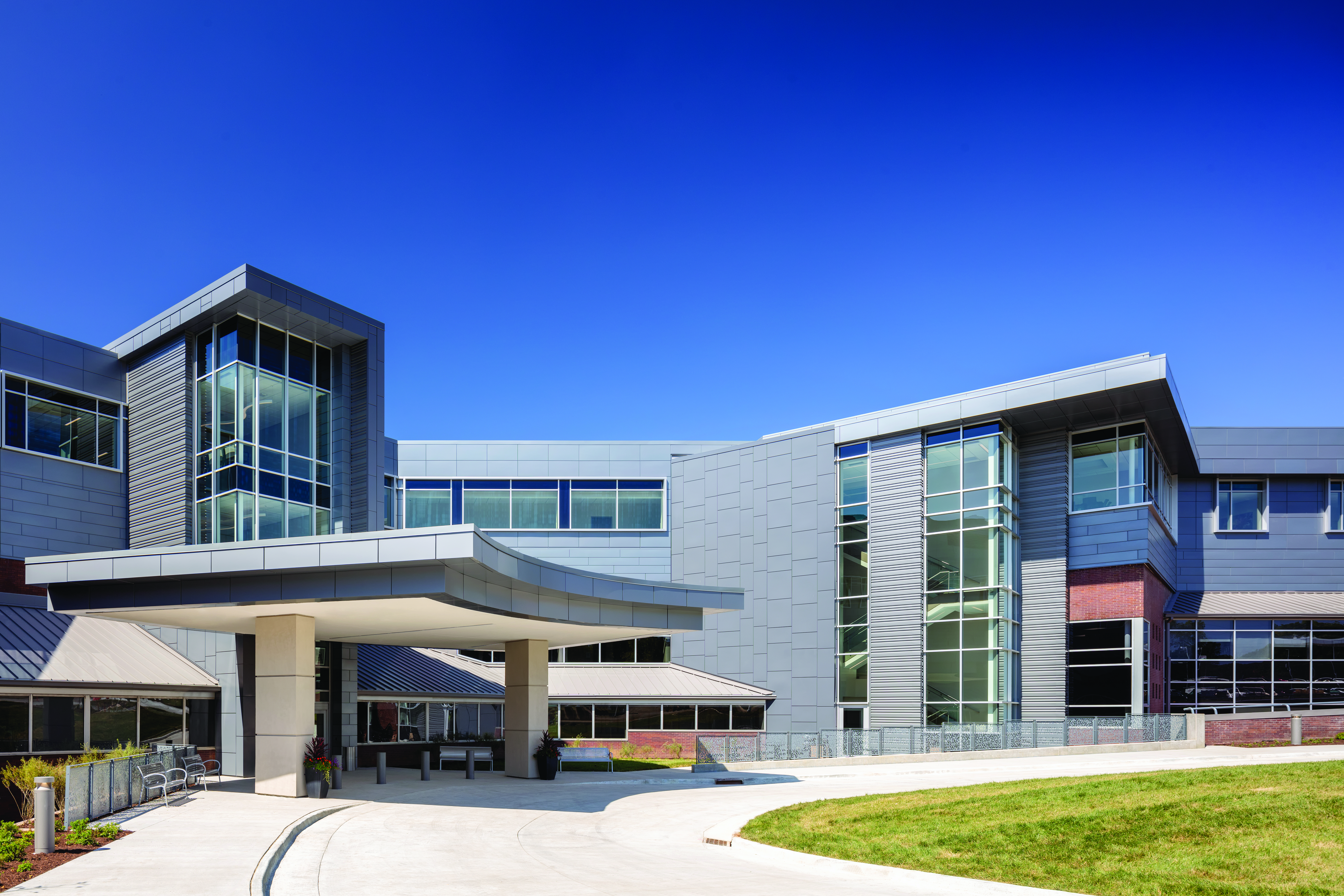 Broadlawn Medical Center - Doctor in Des Moines, IA