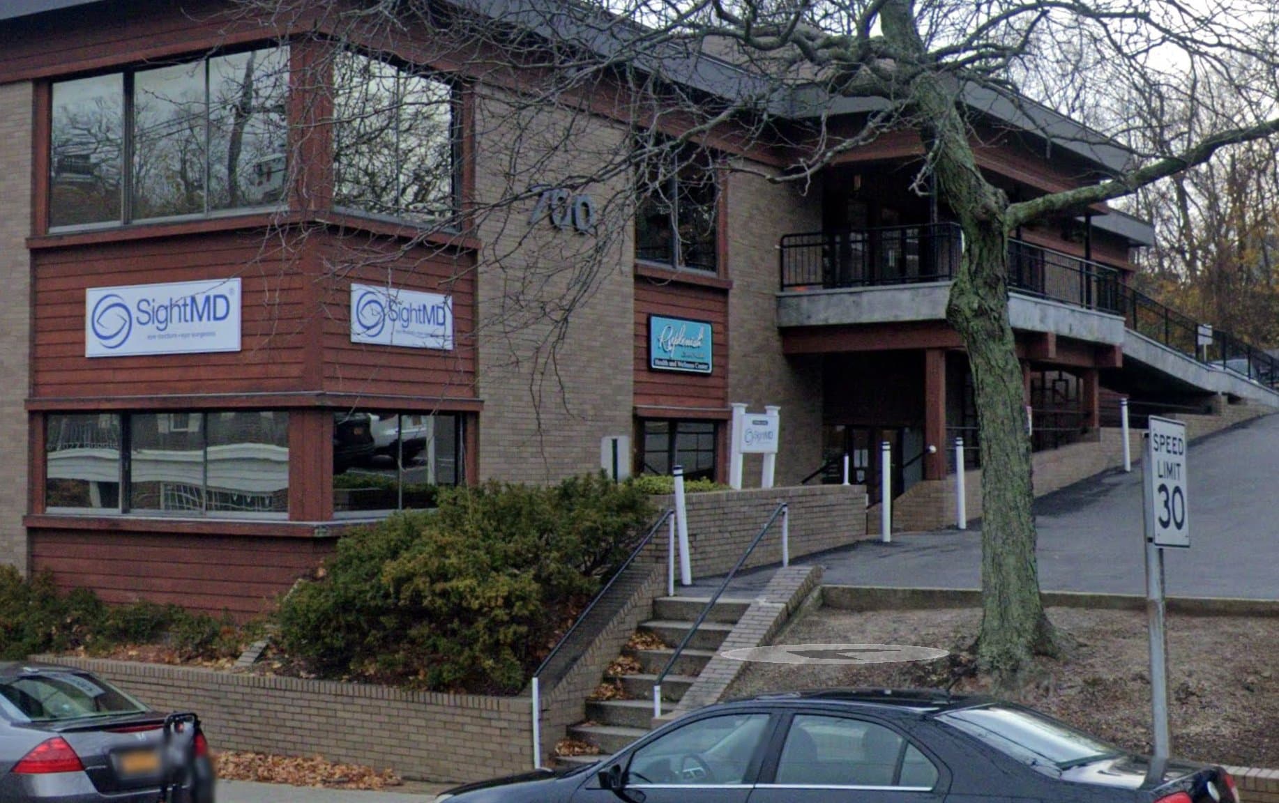 Samuel Baharestani, M.D. - SightMD Huntington - Doctor in Huntington, NY