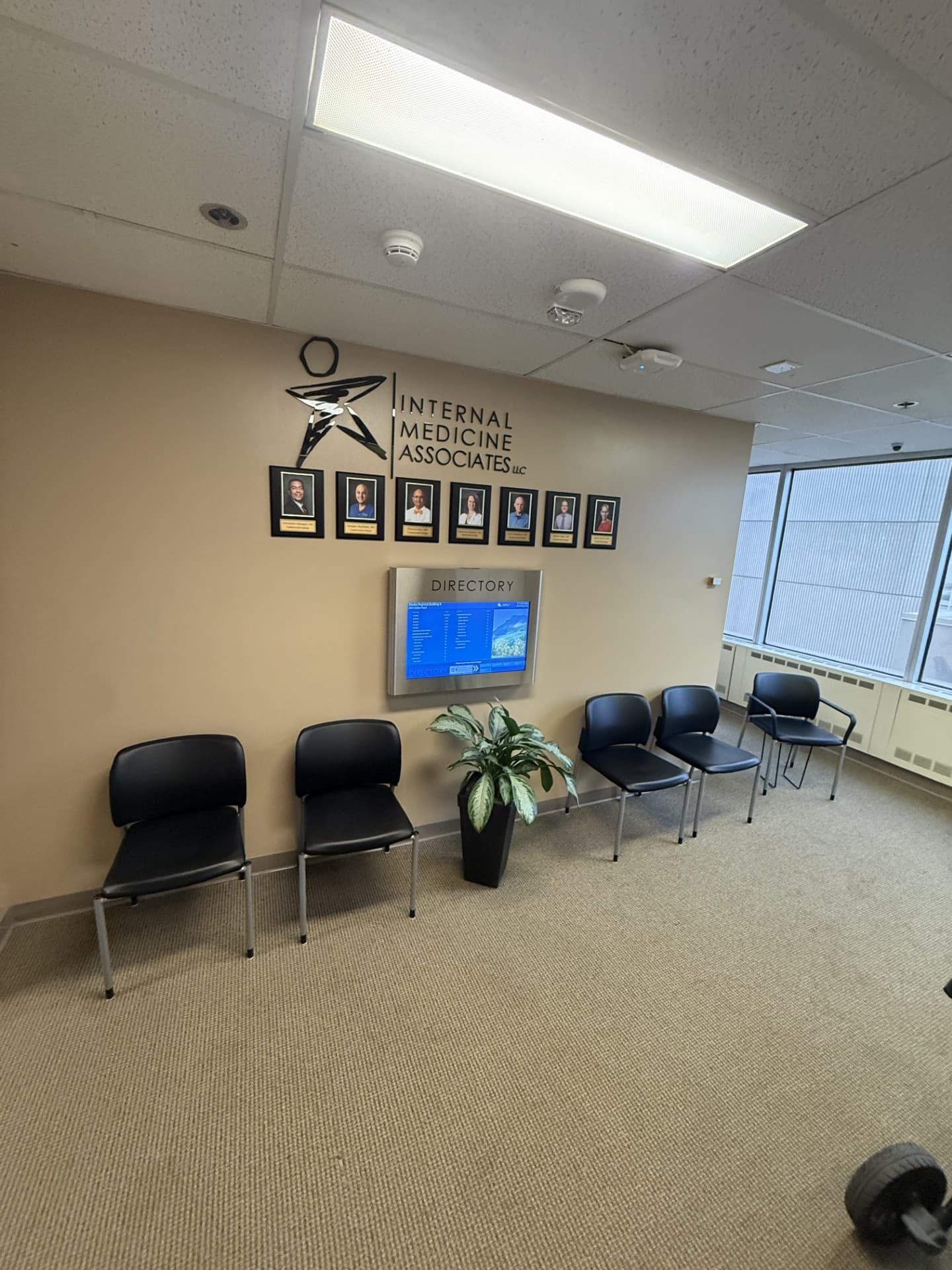 Internal Medicine Associates - Doctor in Anchorage, AK