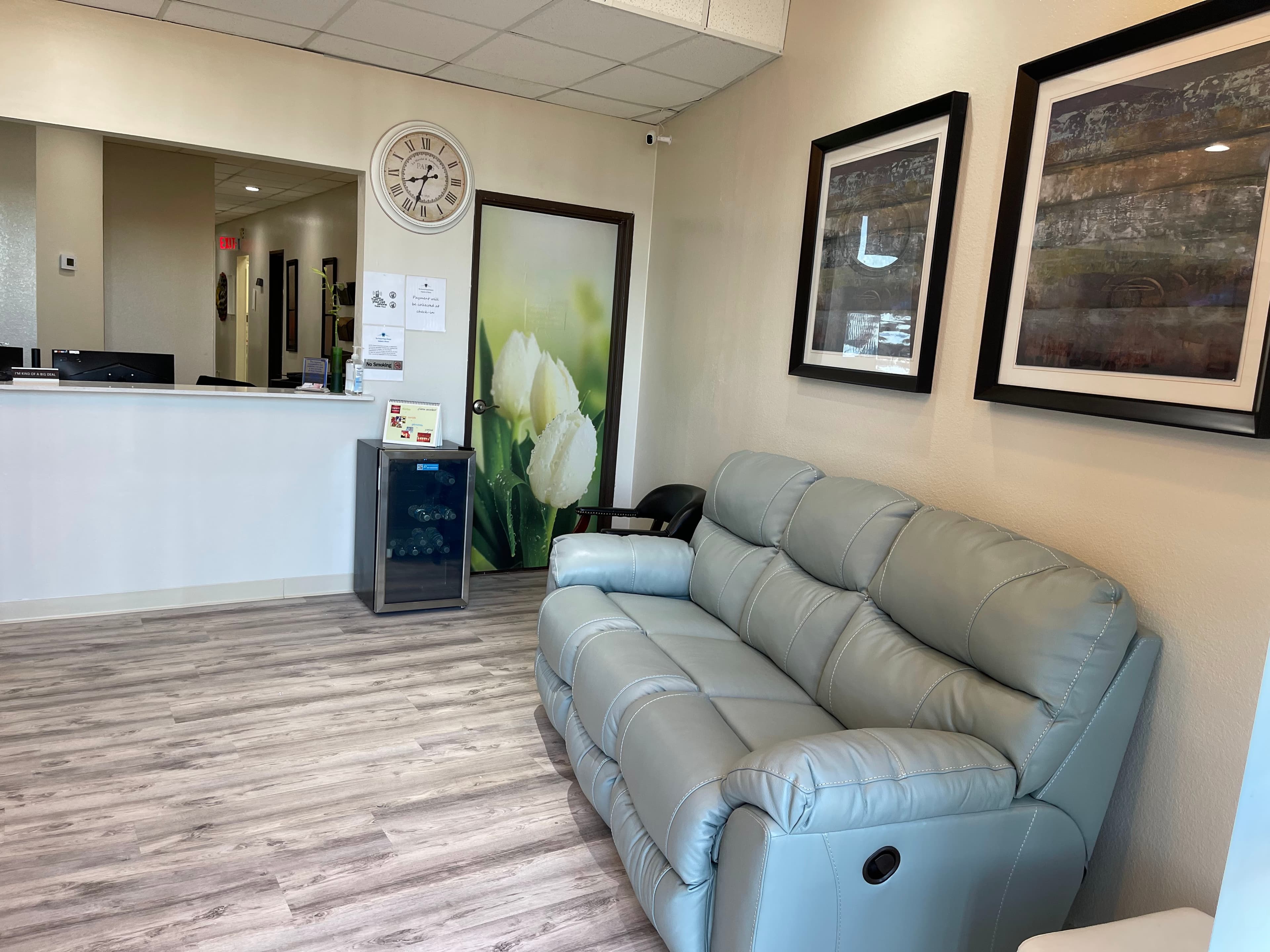 Sonria Dentista of Grand Prairie - Doctor in Grand Prairie, TX