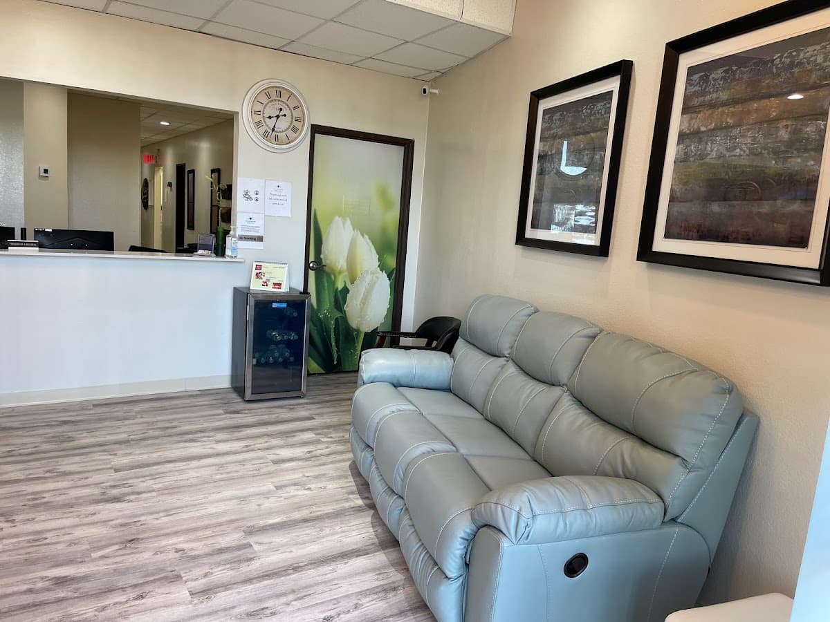Sonria Dentista of Grand Prairie - Doctor in Grand Prairie, TX