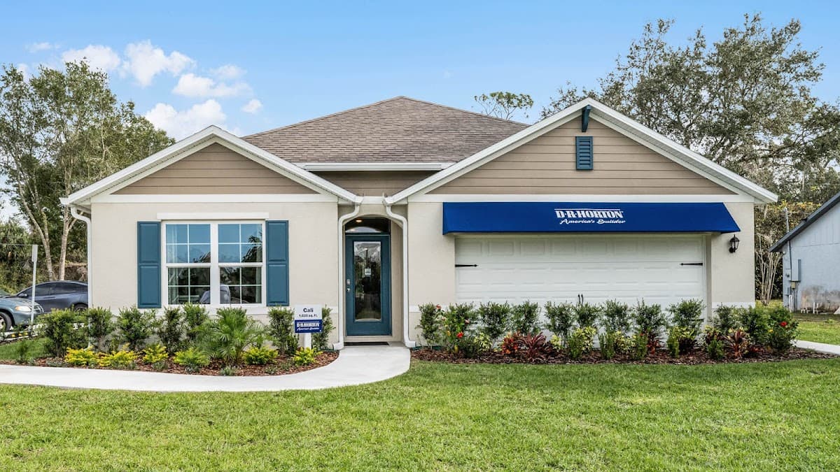Deltona New Homes by D.R. Horton - Parking in Deltona, FL