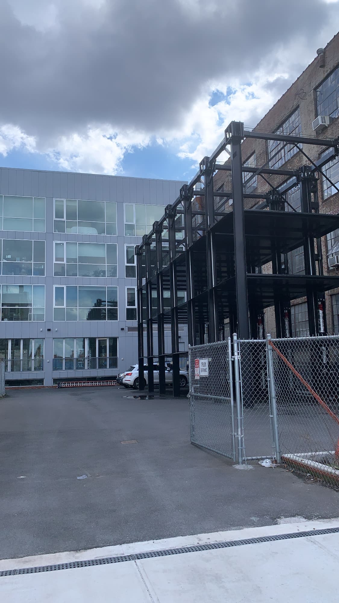 Luxury Green Parking LLC - Parking in Brooklyn, NY