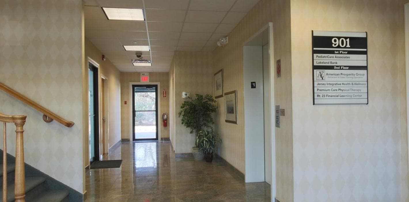 Jose S. Campos, MD - Doctor in Jersey City, NJ