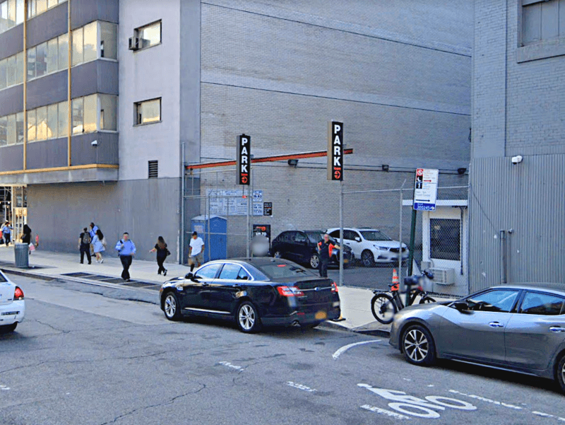 Icon Parking - Parking in Brooklyn, NY