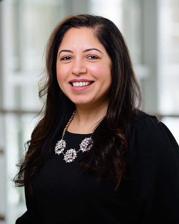 Pooja Madan, MD - Doctor in Milwaukee, WI