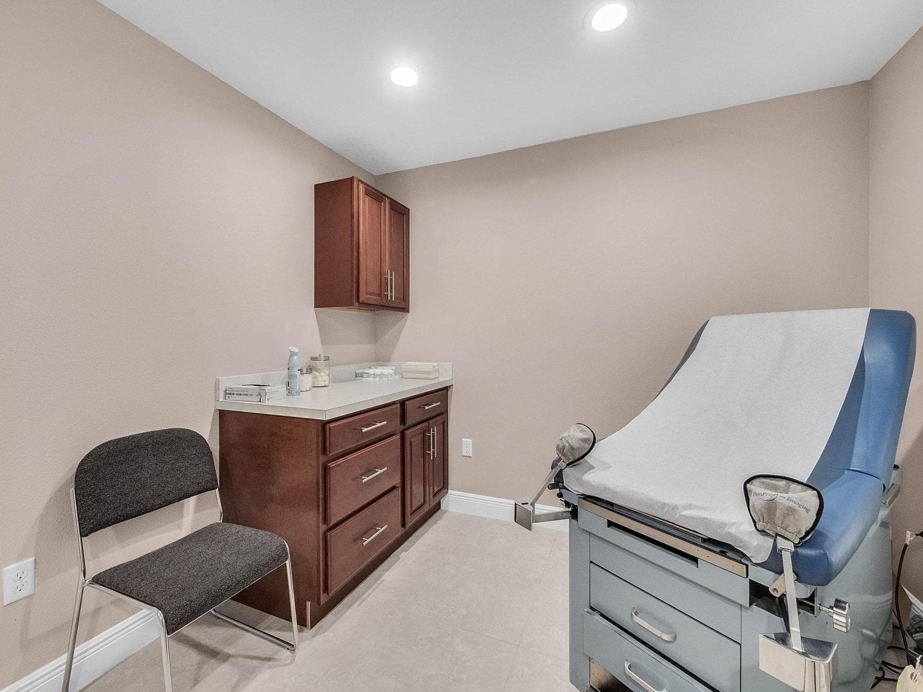 Dr. Shakeela Tawwab, MD - Doctor in Deltona, FL