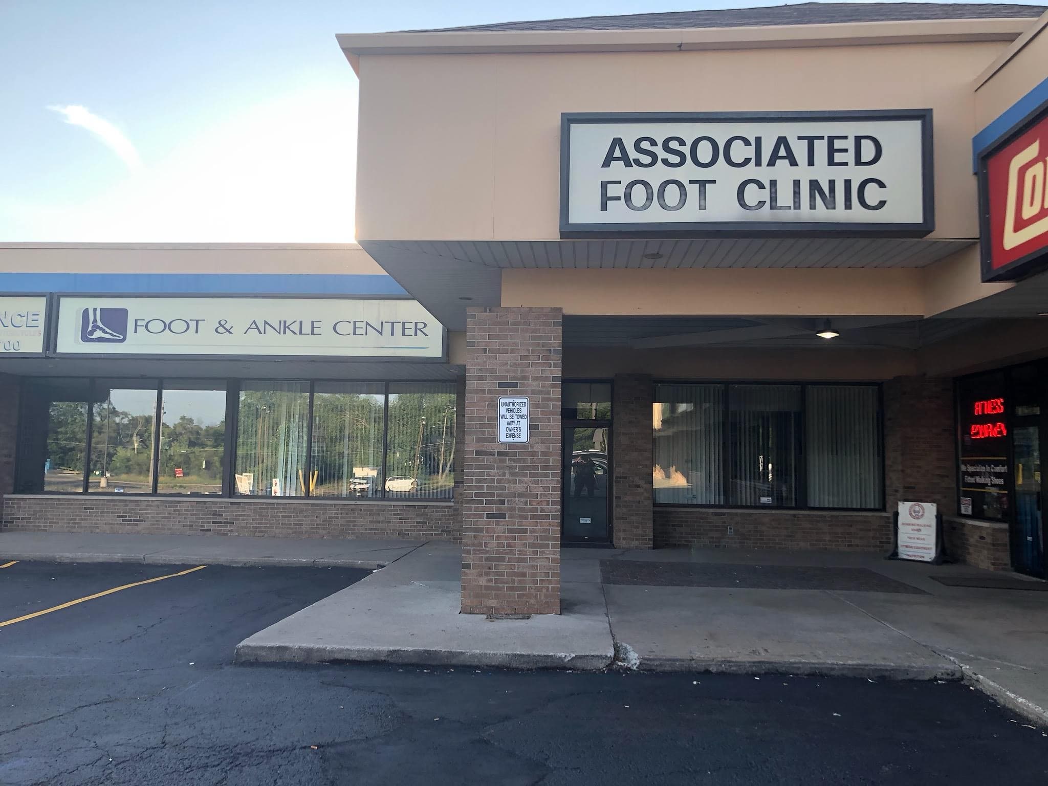 Associated Foot Clinic & Surgery Specialist - Doctor in Flint, MI