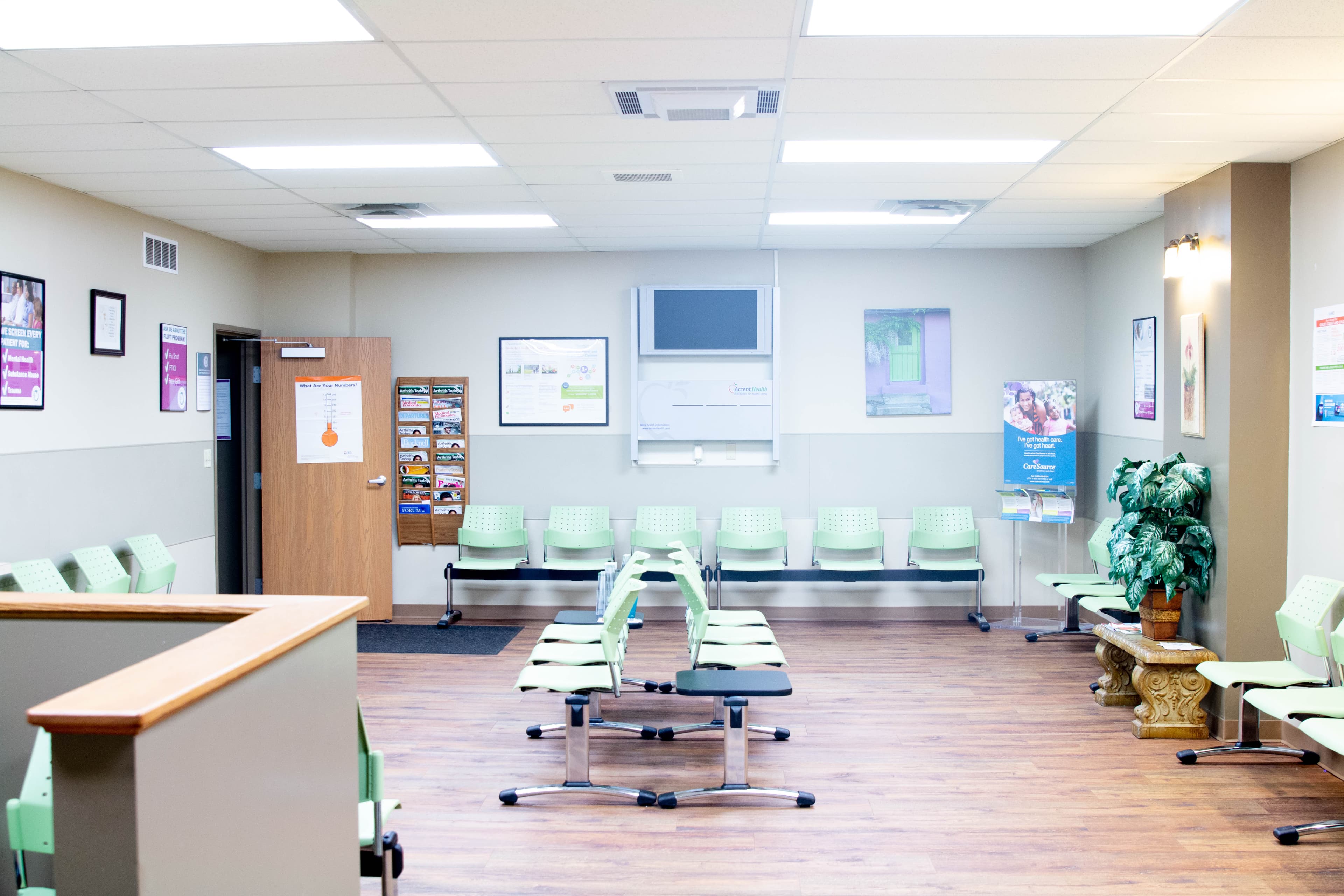 Youngstown Community Health Center (ONE Health Ohio) - Doctor in Youngstown, OH