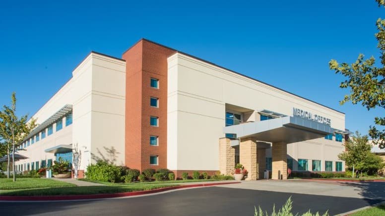 Medical Group of Kansas City - Lee's Summit - Doctor in Lee's Summit, MO