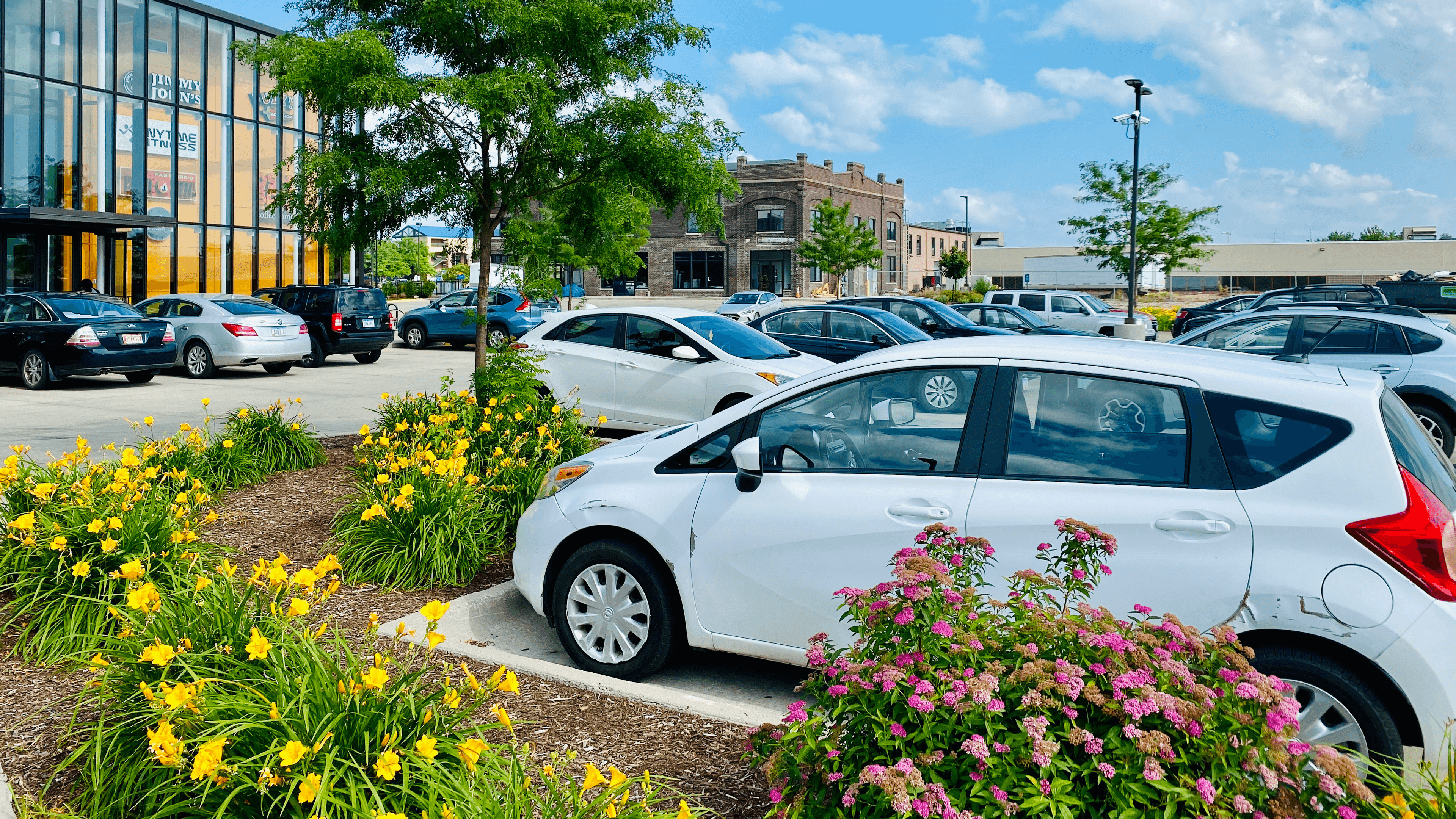 MLK River Park - Parking Lot A - Parking in Des Moines, IA