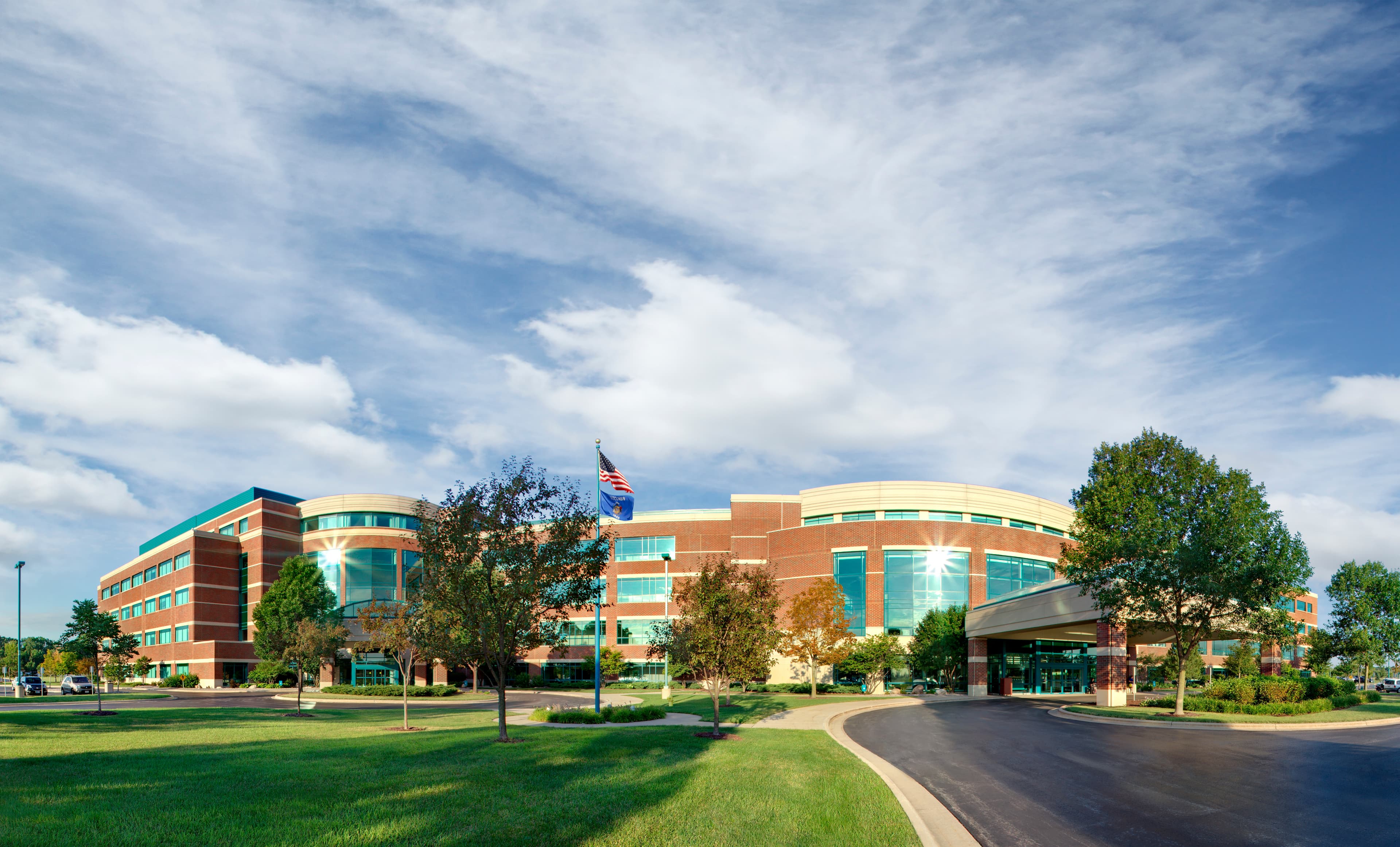 BayCare Clinic Neurological Surgeons - Doctor in Green Bay, WI