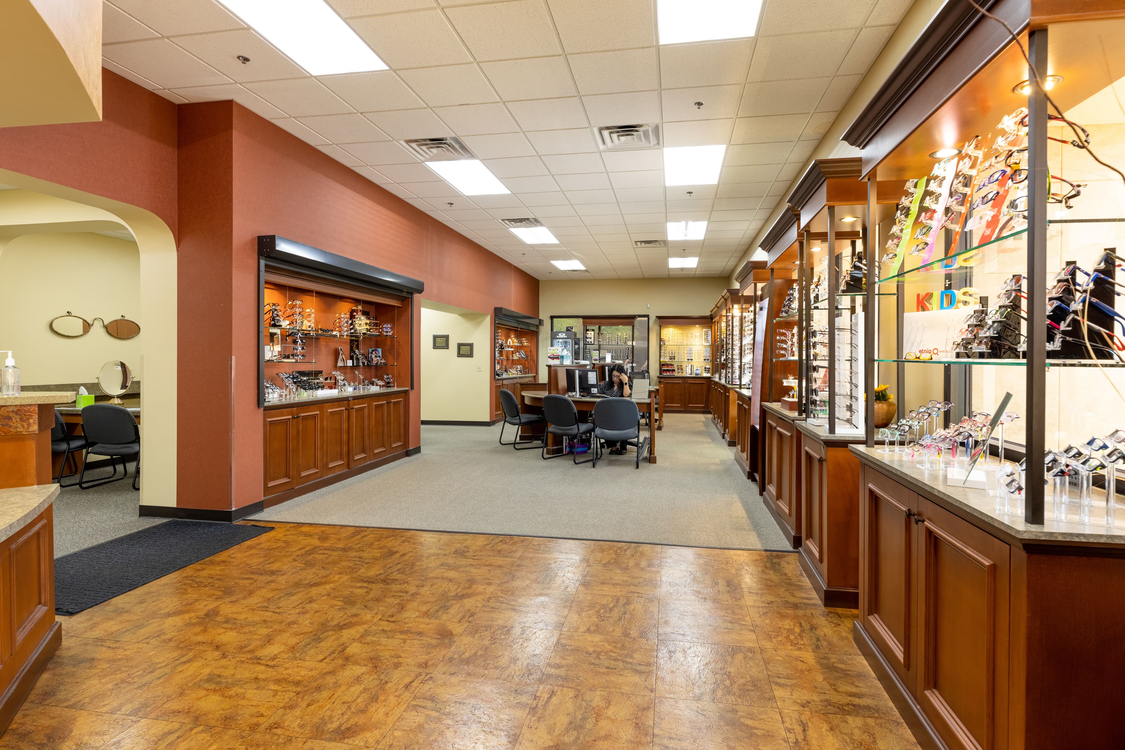 Tempe Eyecare Associates - Doctor in Tempe, AZ