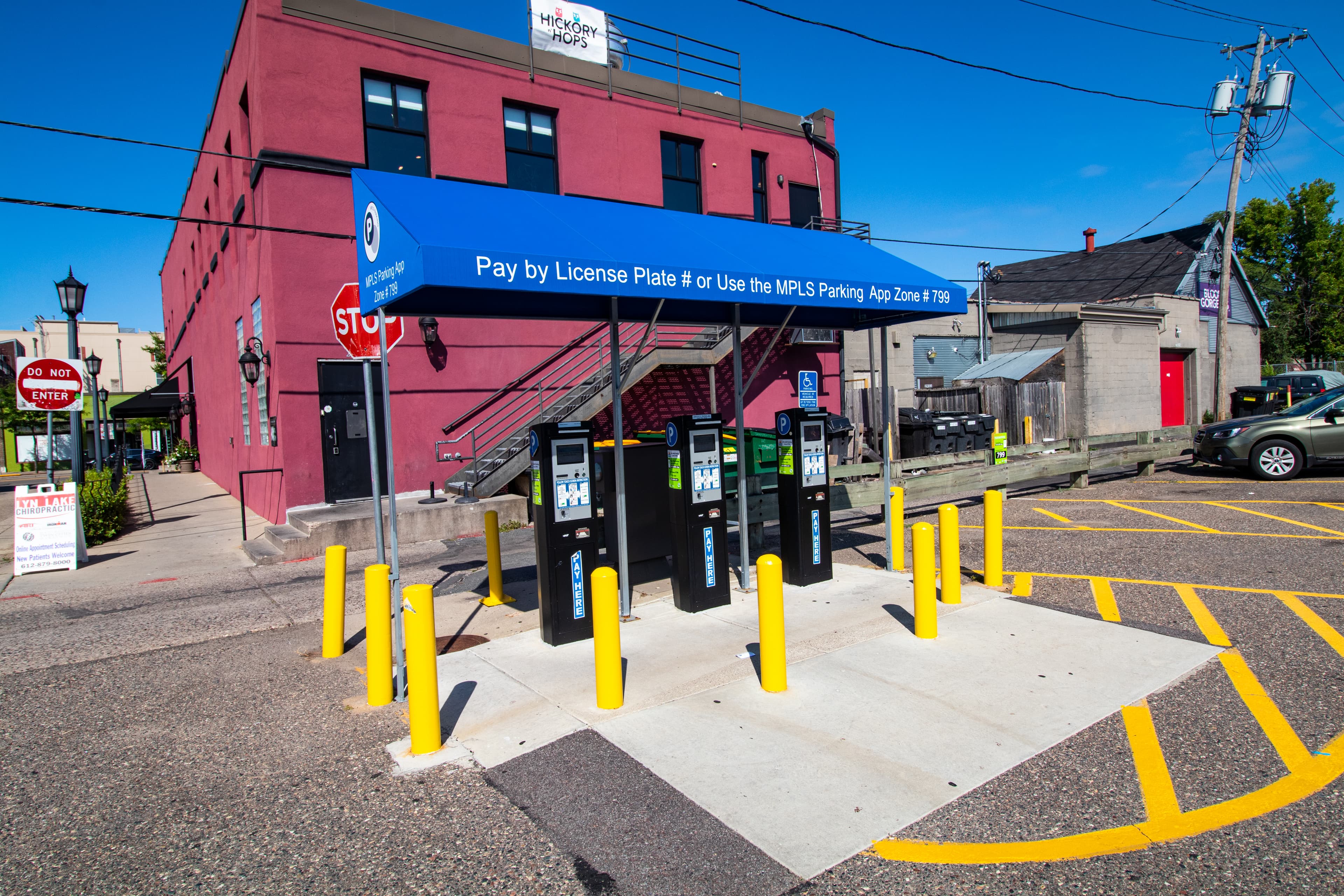 Garfield Parking Lot - Parking in Minneapolis, MN
