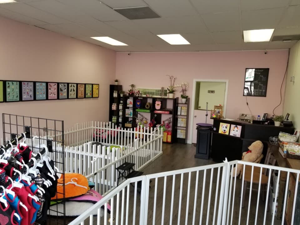 DEBBIE'S GROOMING - Pet groomer in Los Angeles, CA