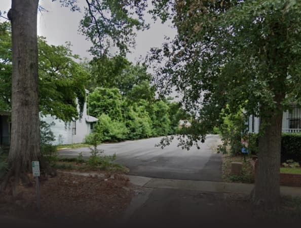 2012 Lincoln St Lot, Columbia | Secure Parking - Parking in Columbia, SC