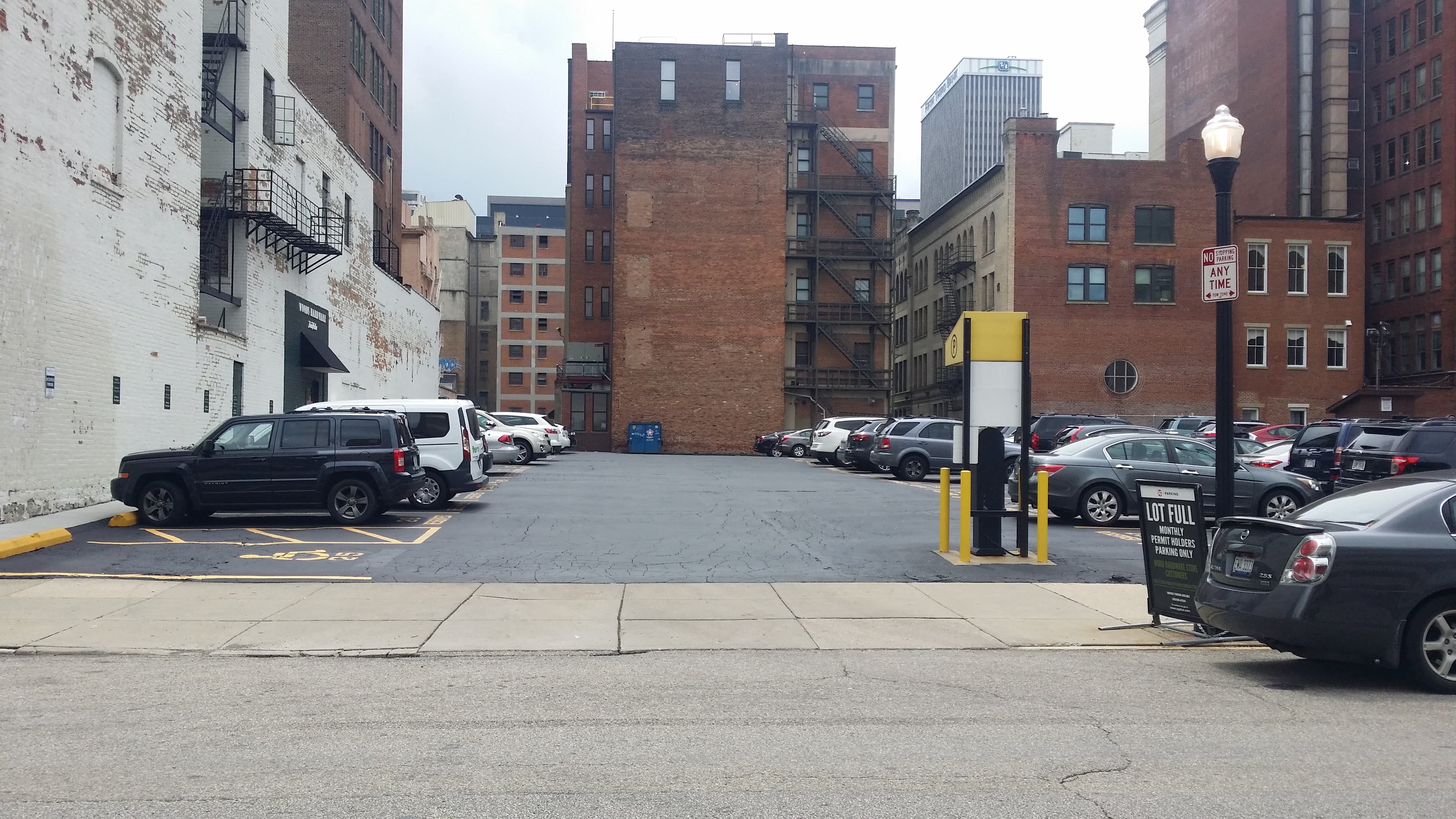 Metropolis - Parking in Cincinnati, OH