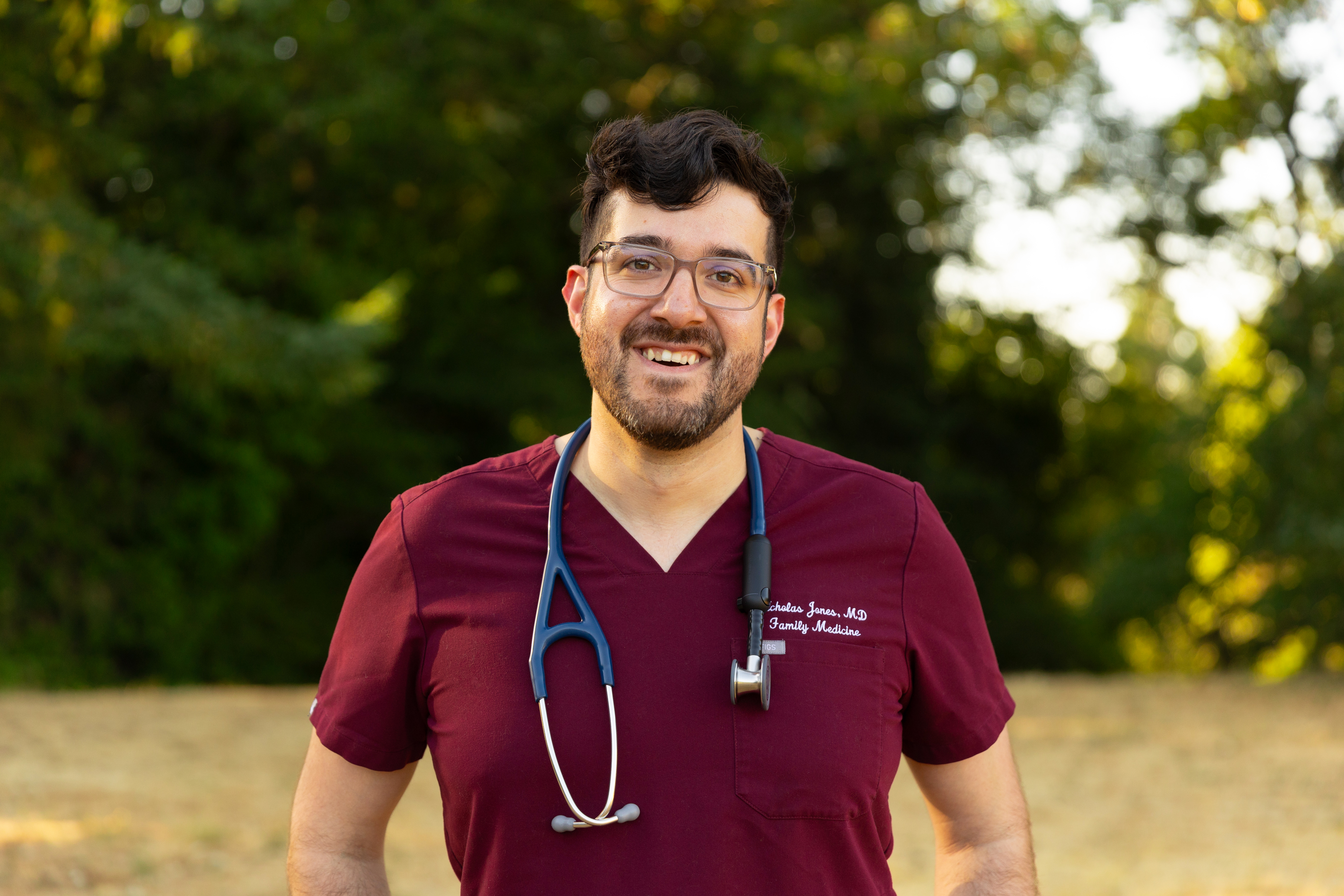 Nicholas Jones, MD - Doctor in Eugene, OR