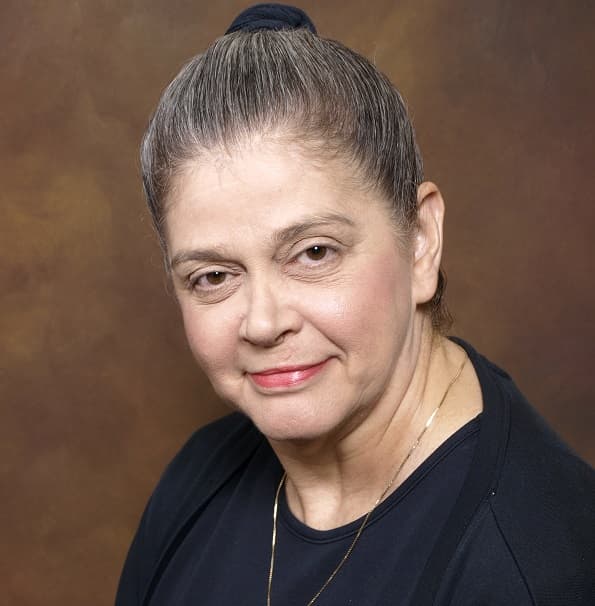 Janet Robinson, MD - Doctor in Fort Lauderdale, FL