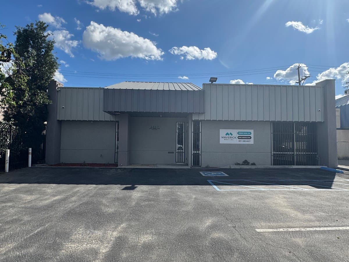 Maverick Medical Clinic - Doctor in Bakersfield, CA