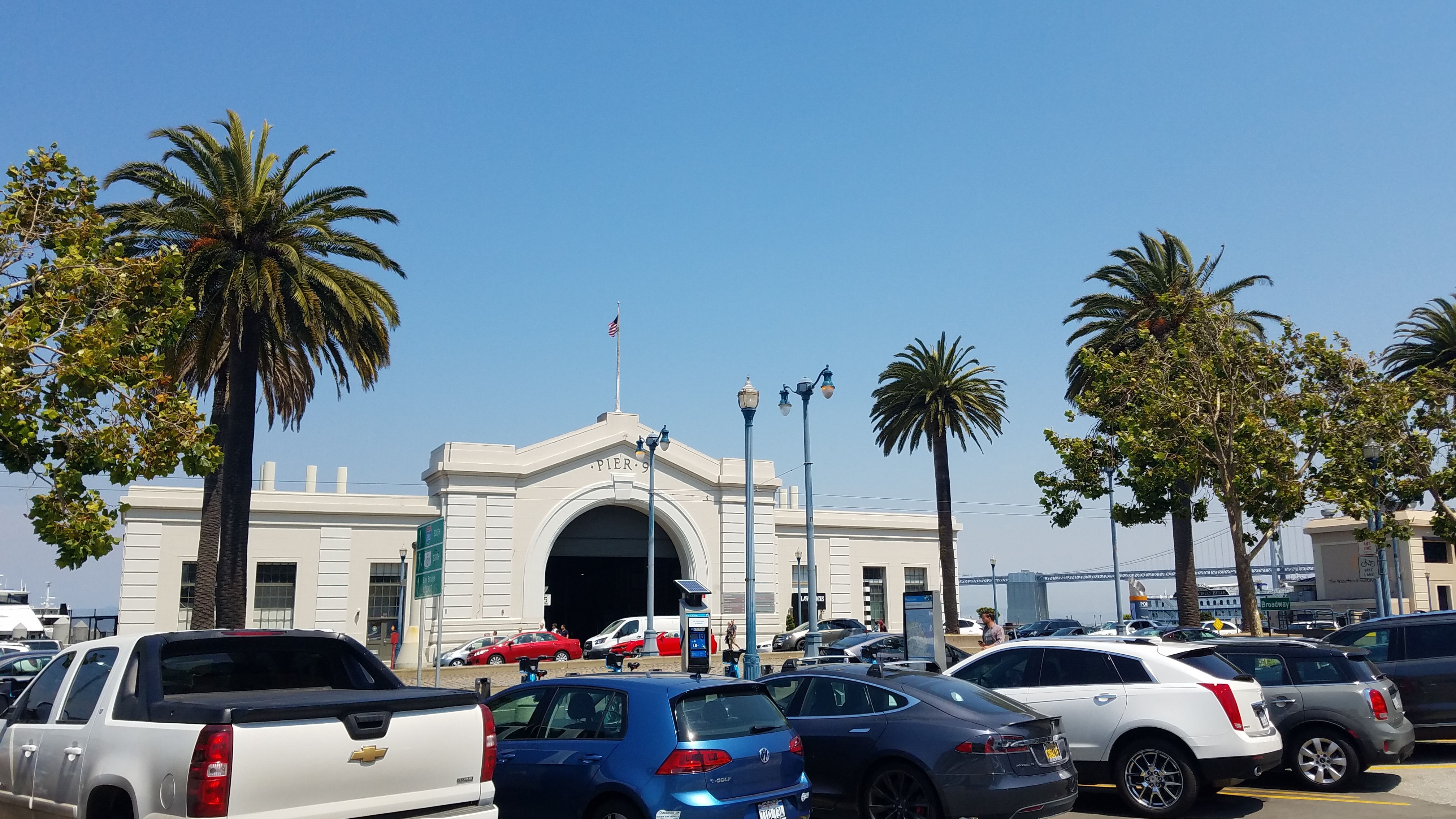 Metropolis - Parking in San Francisco, CA